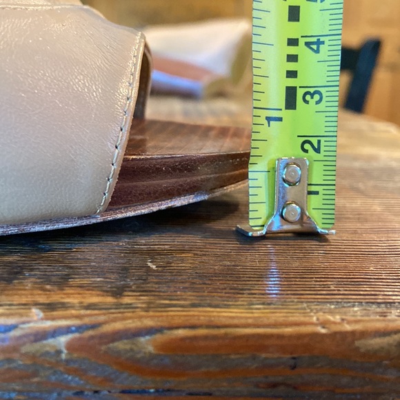 Leon Max Ellis peep toe tan leather wedge bootie - Picture 14 of 15